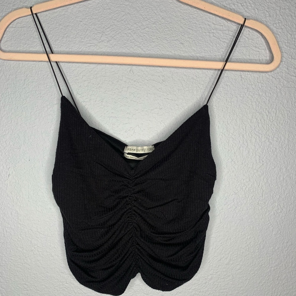 Black tank crop top